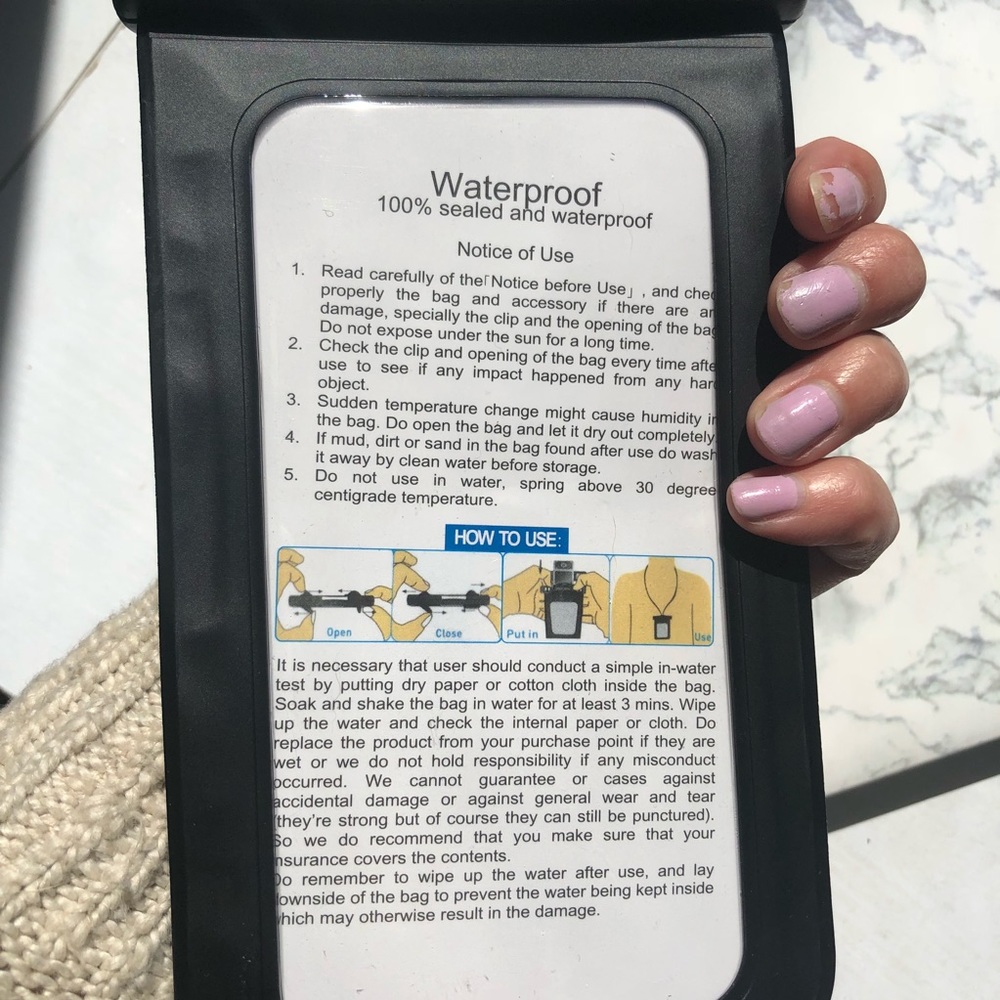 ✨ WATERPROOF iphone case ✨ - Picture 3 of 4